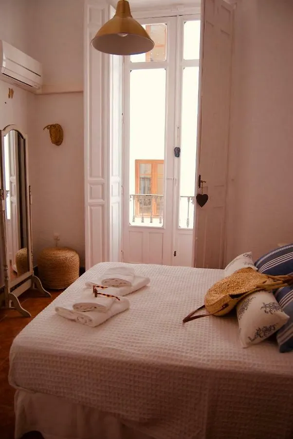 Luz Y Sencillez En El Centro Historico De Malaga Apartment